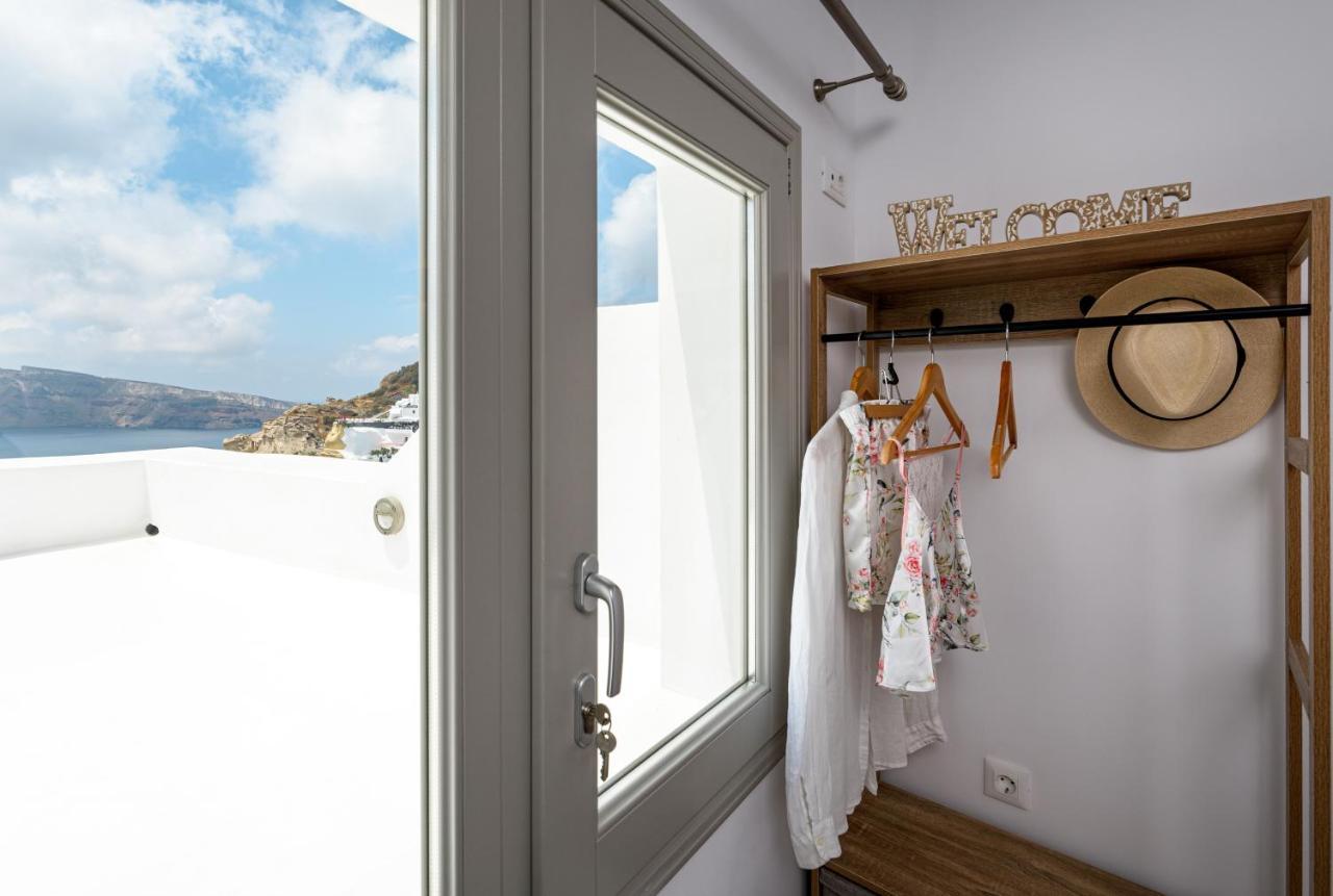 Amazing View Villa Oia With Jacuzzi Εξωτερικό φωτογραφία