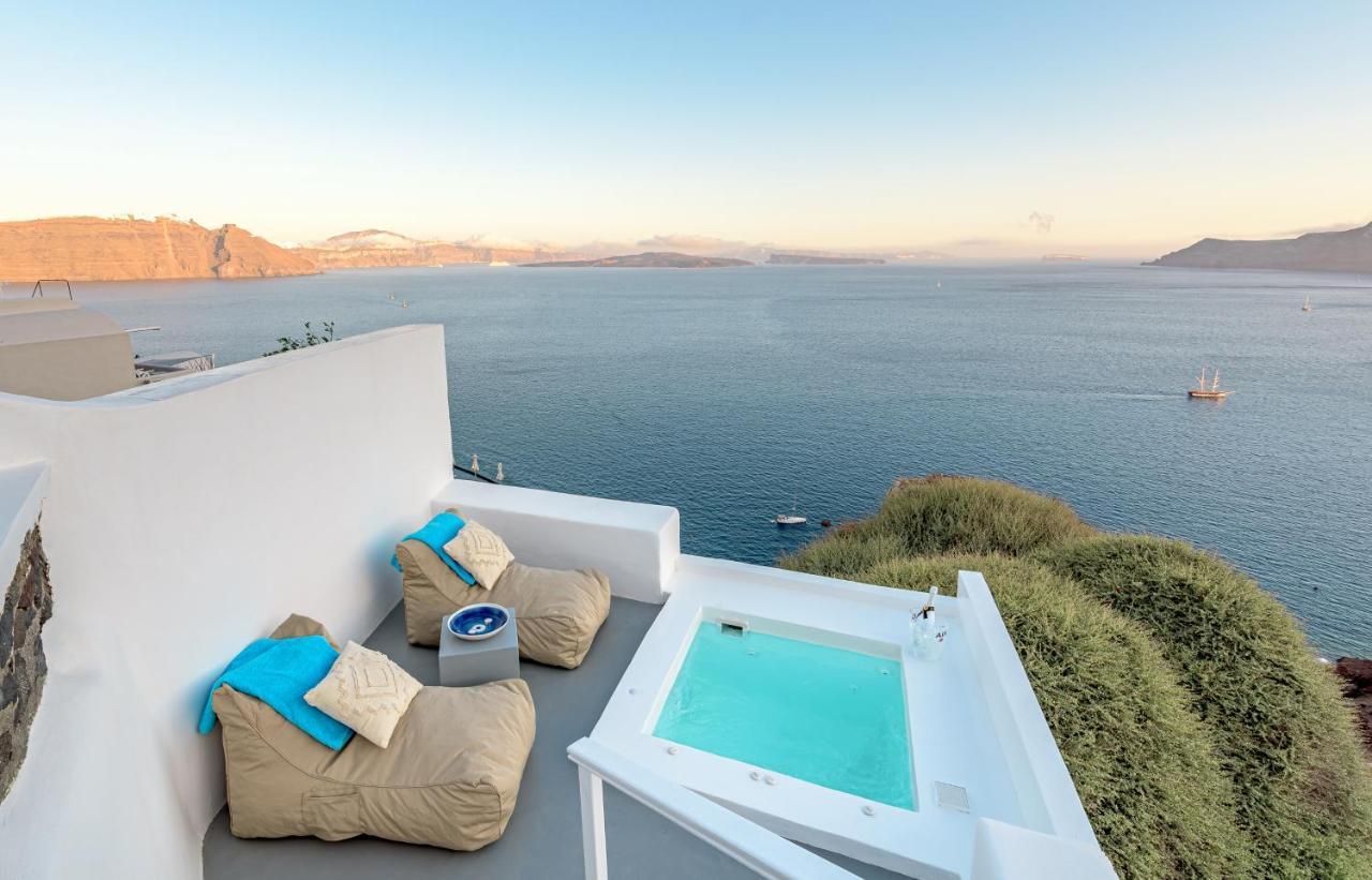 Amazing View Villa Oia With Jacuzzi Εξωτερικό φωτογραφία